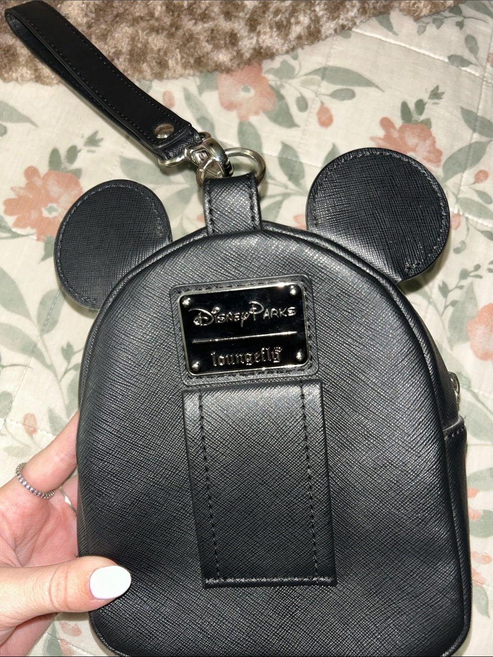 Disney Black and Red Mickey Ear Wristlet Clutch - Picture 2 of 4